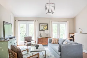 Image of Downtown Carriage House | 1 BR Loft close to the historic downtown mall