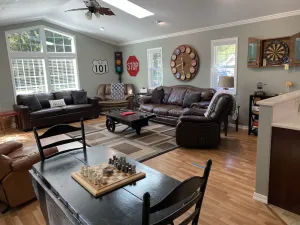 Image of Get away in the Redwoods
