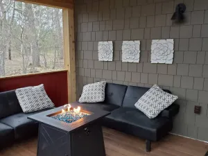 Image of Pine City\/River\/kayaks\/dogs\/firepit\/screen porch