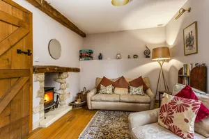 Image of Converted Stable Barn sleeping 6 people in 3 bedrooms.