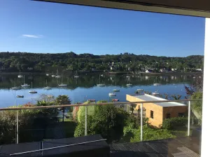 Image of Exceptional location for this waterfront house