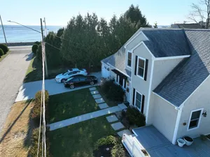 Image of Cozy Cottage w\/Lighthouse Views - Private Beach - Dedicated Office