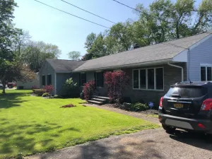 Image of Steps to the beaches of Lake Erie 4BR, 3BA Beautiful House