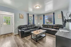 Image of Shortstop Apt 1 All Star Baseball Rentals