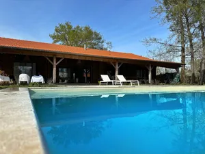 Image of Architect-designed wooden house, covered terrace 100 m2, 30 minutes from the beach