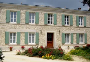 Image of A French country home and a gateway to explore the southwest region