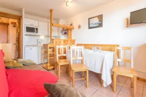 Image of 200m from resort center, floor -1, view valley, balcony, tv, 30m², La Rosière