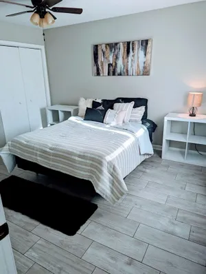 Image of Beautiful One Bedroom Rental Unit with Free Parking
