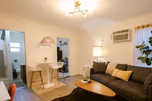 Image of Cute apartment directly on the Rogue River with River Access