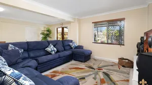 Image of Oasis On Rice Street Downstairs