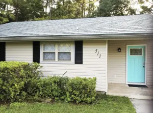 Image of Carolina Cottage (Close to shopping, restaurants and area military bases)