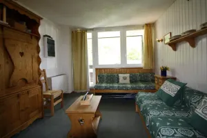 Image of 20m from resort center, Ground floor, balcony, tv, ski locker, 24m², Tignes