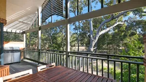 Image of Pet Friendly Family Favourite - Kangaroo and Fairway Views with Air Con