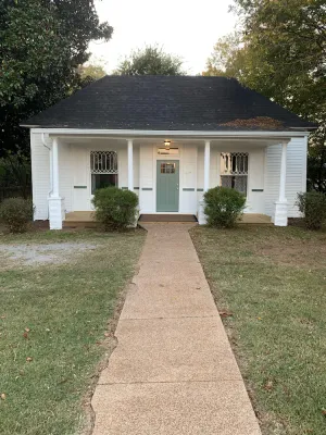 Image of 2nd Street Retreat