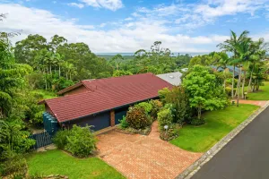 Image of TONGARRA - Ocean views - Lush coastal home