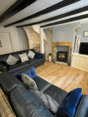 Image of Endways Cottage 18th Century Cottage. Sleeps 6 in 3 bedrooms with 2 bathrooms.