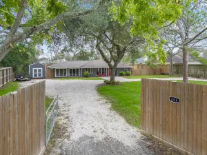 Image of Newly Remodeled Modern Farmhouse on an Acre