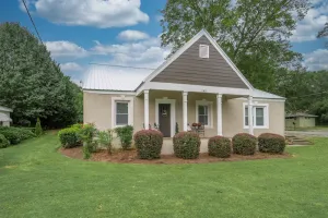 Image of Monroe property near Antiques and Football