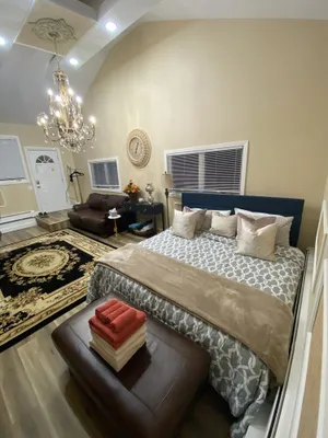 Image of Beautiful Stamford Loft! Near Downtown+Parking+45min to NYC
