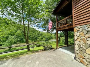 Image of Laurel Winds-Riverfront, WIFI, Fireplace, Firepit, Covered Porch