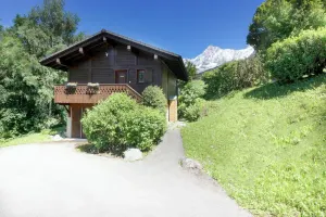 Image of Chalet Kandahar - Piscine intérieure - Parc & Lac des Chavants - Escalade - Sentiers de Randonnée