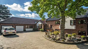 Image of Exclusive Cottage - Hot Tub - Pets OK - In Norfolk Broads