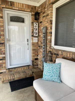 Image of 299 is 5 minutes from dam, with boat launch and pontoon boat for rent.
