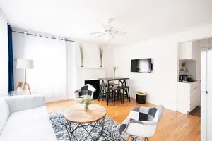 Image of 11-4F Prime west village designer 1BR
