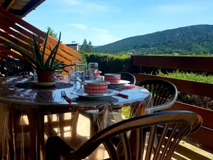 Image of Appartement cosy avec parking et terrasse à Gérardmer - FR-1-589-653