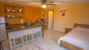 Image of The Countryside Studio - Countryside Delight