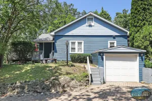 Image of Serenity Now |Access to Assembly Park Beaches, Swimming Pier & Park |Delavan Lake |Fireplace |Deck