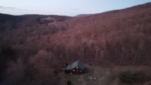 Image of Sunny And Cozy Little Lodge With A Spectacular View Of The Blue Ridge Mountains