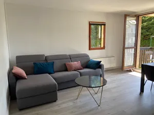 Image of Spacious T3 with balcony - close to town center