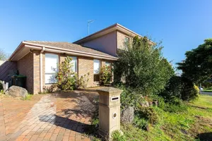 Image of Oceanview 4B2B Two-story House with Big Balcony!