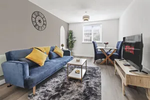 Image of 2 Bedroom Serviced Apartment in Kettering Centre- Northampton, Sleeps 4, free parking, Wifi, Sky, Netflix