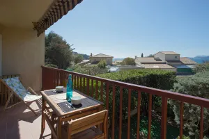 Image of THE PRADET Appart 4 pers sea view beach 50m