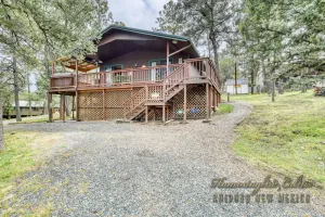 Image of Hidden Treasure: 'Secret Goldmine!' with hot tub. Pet friendly. Wi-Fi. Fireplace.