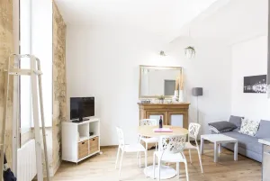 Image of Augustins -Petit cocon calme et lumineux avec parking
