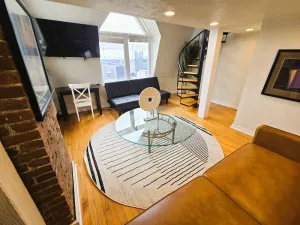Image of Skyline at Your Door - Studio with a View