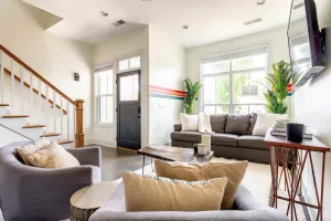 Image of The Dogwood House - Minutes to Downtown & Opry