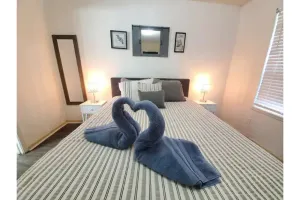 Image of Superb location. Close to all main activities.