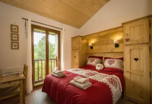 Image of Samoëns, new apartment, 3 bedrooms, 6 persons, close to village centre and skibus