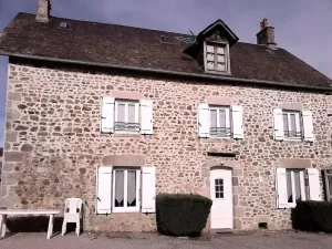Image of Gîte de France à Couffy-sur-Sarsonne 2 épis - Gîte de France 7 personnes MAE-9124