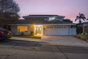Image of LUX Retreat - Best Views - All Amenities - Central