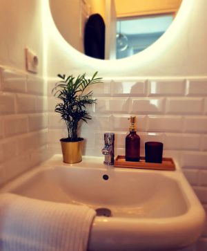 Image of Parisian Home