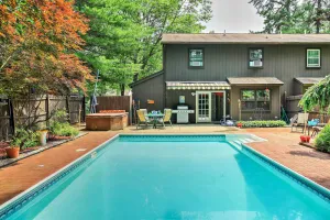 Image of Malta House w\/ Pool: 9 Mi to Saratoga Race Course!
