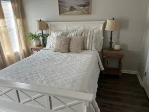 Image of Newly Remodeled Townhouse The Concord!