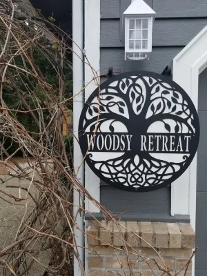 Image of Woodsy Retreat has the trail to the temperate rain forest, and outdoor spa.
