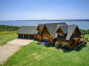 Image of Eldorado Lodge. Luxurious Log Home. Stunning Lake Views. Peace, Privacy, Nature.
