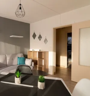 Image of ☆Les Violettes☆ | Spacious, fully-equipped apartment